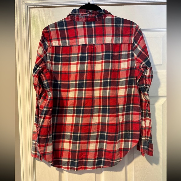 Universal Threads Distressed Red, White and Blue Plaid Button-Down - Picture 4 of 5
